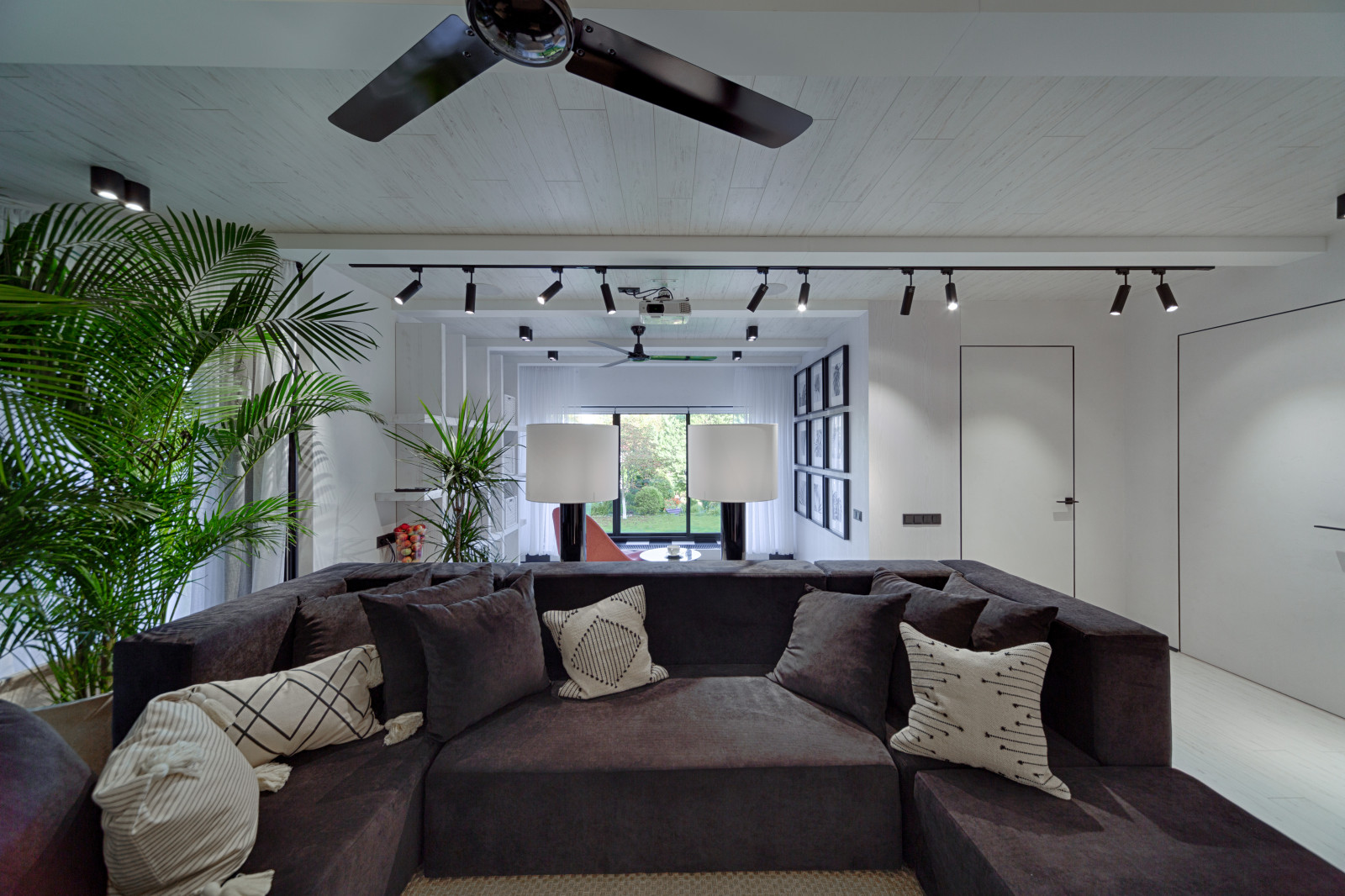 НТВ "ГОСТИНАЯ В СТИЛЕ «УЮТНЫЙ СЮРРЕАЛИЗМ»"