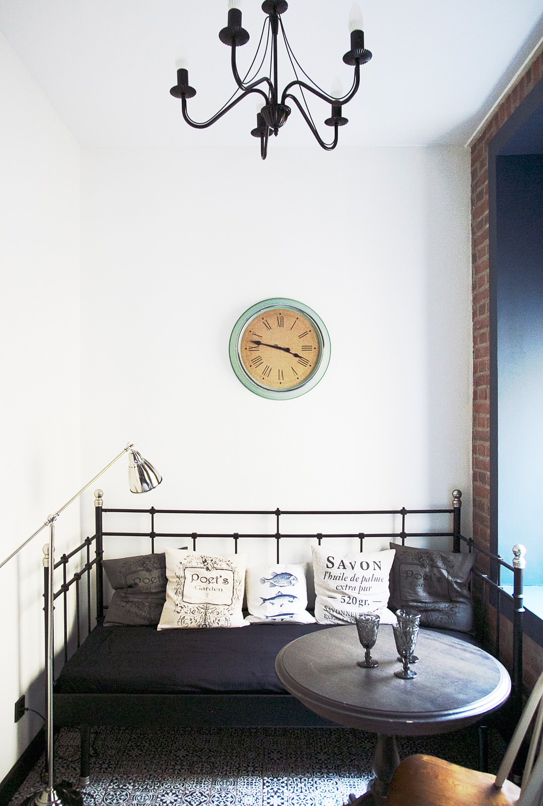 Светлая квартира историческом центре Петербурга