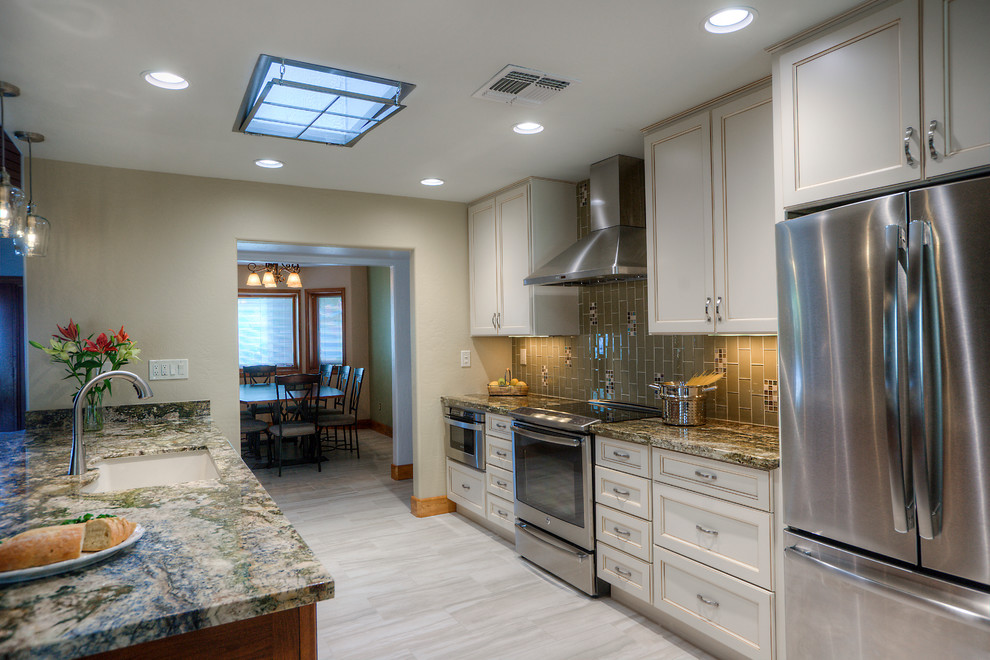 Kitchen - large transitional kitchen idea in Phoenix