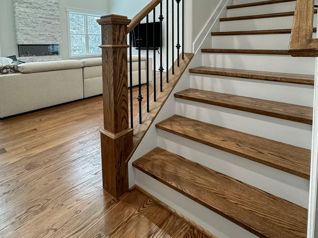 117_Distinct Oak Staircase with Iron Balusters & Oak Rail Profile, Chantilly VA