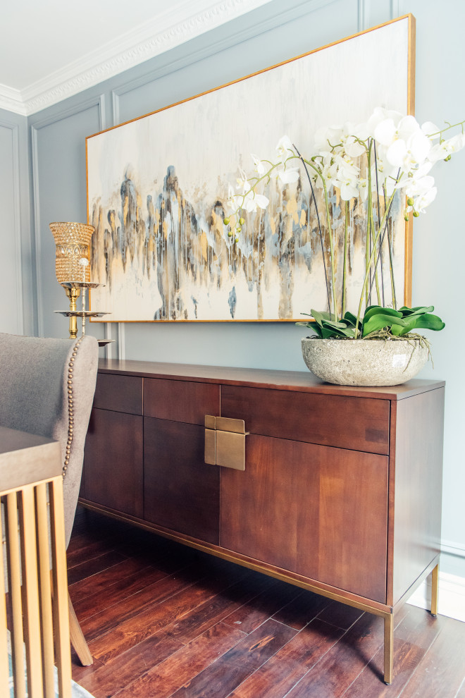 Home design - transitional home design idea in Toronto