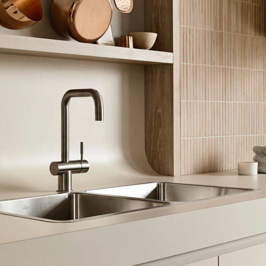 Photo of a contemporary kitchen in Sydney.