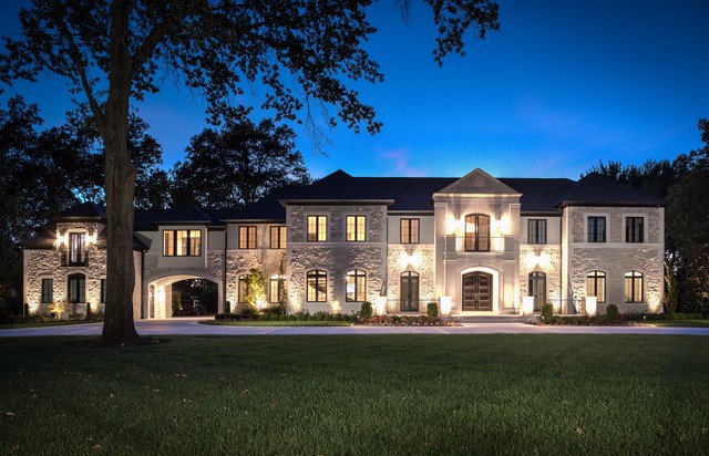 Contemporary Custom Home - Frontenac trendy-hus-og-facade
