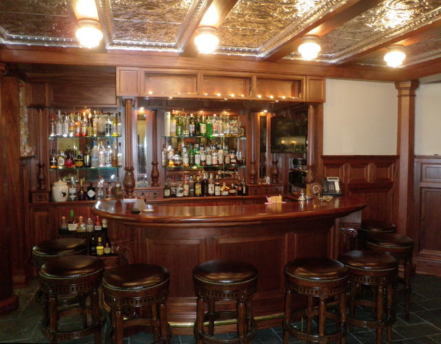 Prior Lake Victorian Victorian Home Bar Minneapolis by RLA Architects