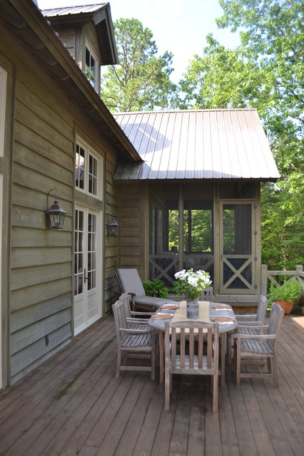 Mountain lake house rustikt-terrasse