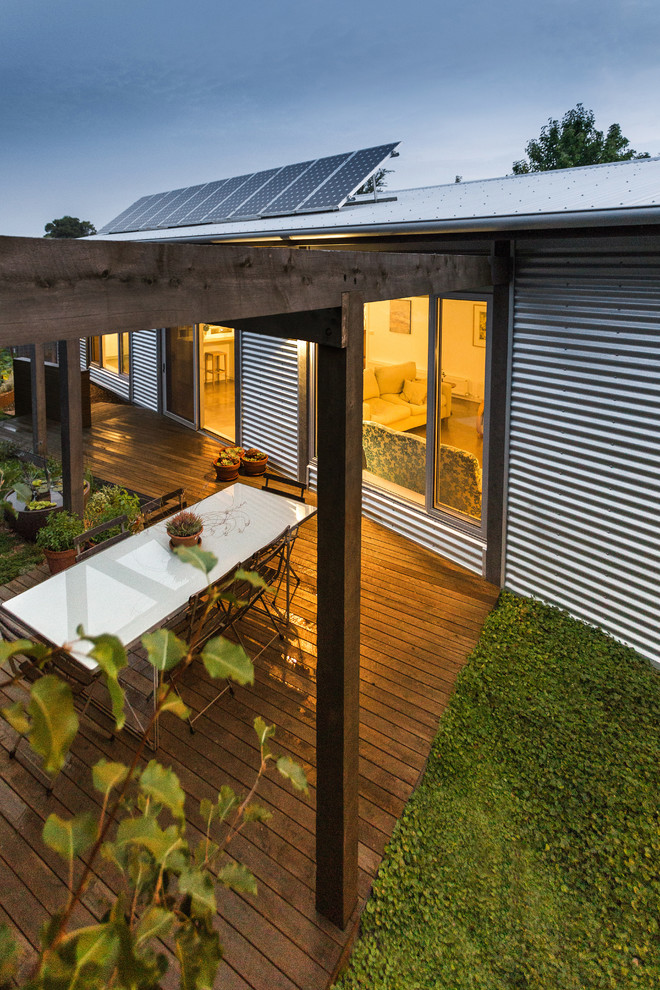 Inspiration for a contemporary exterior in Melbourne.