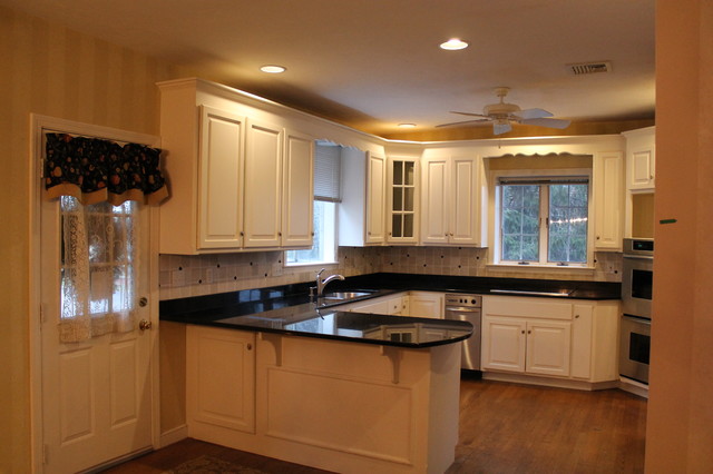 Open kitchen 