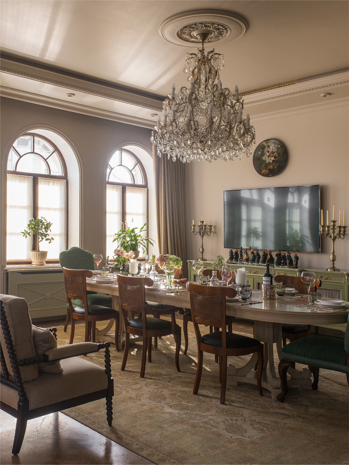 Съемка дома на Новой Риге, 1950 м². Дизайнер Анна Першхайло.