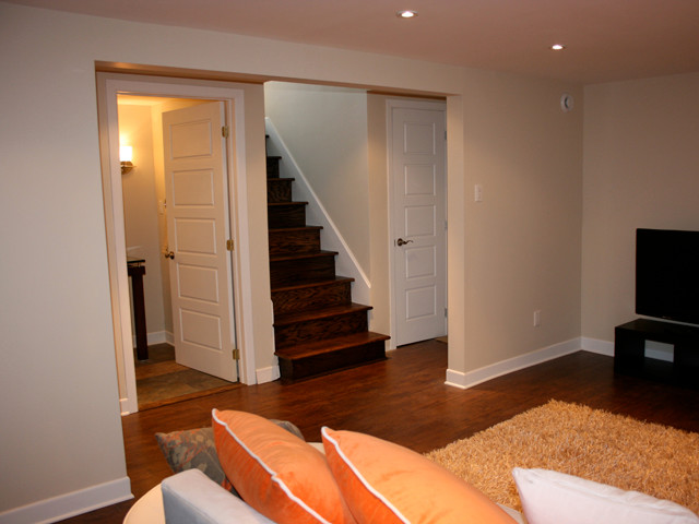 Full Reno & Home Staging - McKinley
