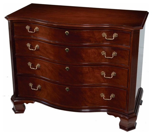 Chippendale Serpentine Chest
