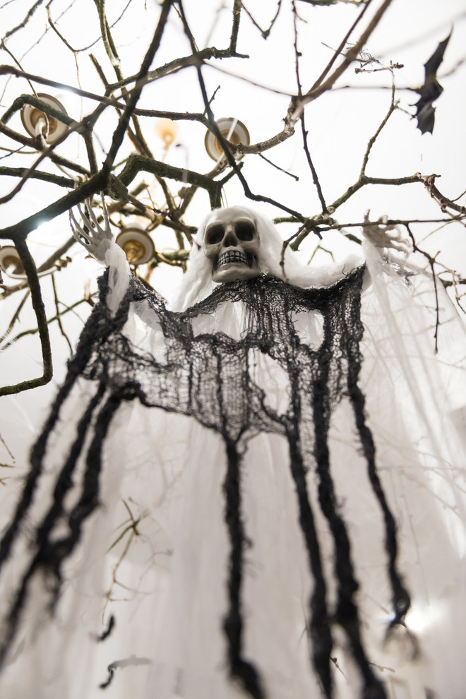 10 страшных (и немножко милых) украшений для Хэллоуина своими руками