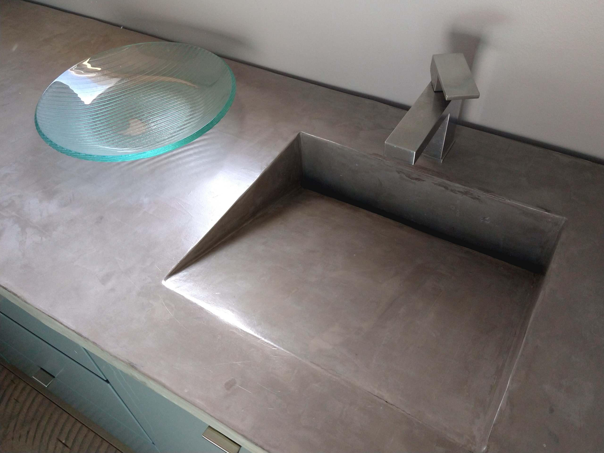 Custom-made Concrete Ranp Sink