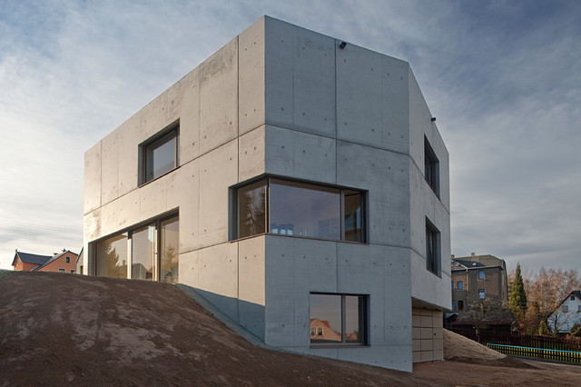 Maison du B&eacute;ton contemporary-fasad