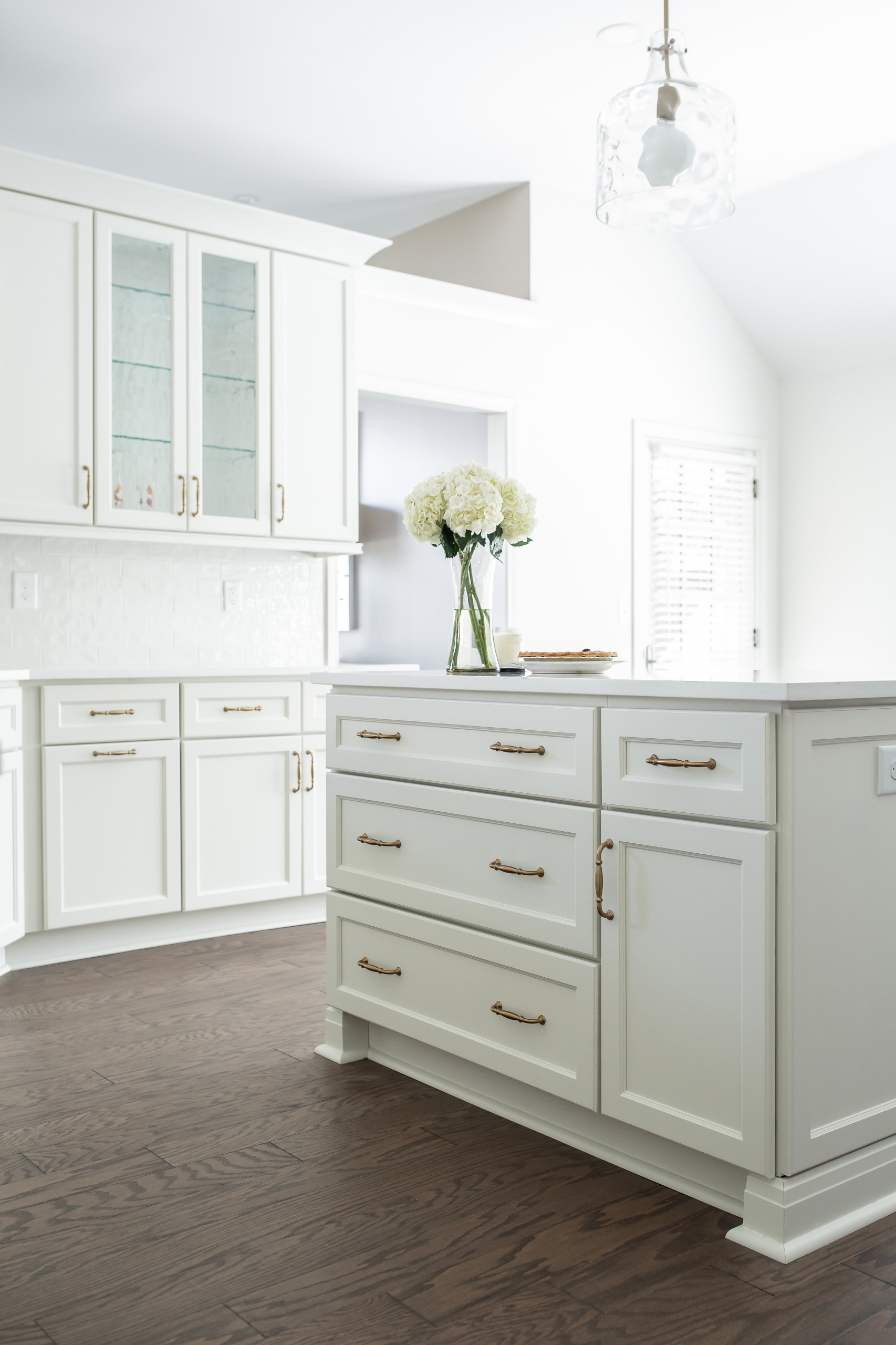 Decatur White kitchen