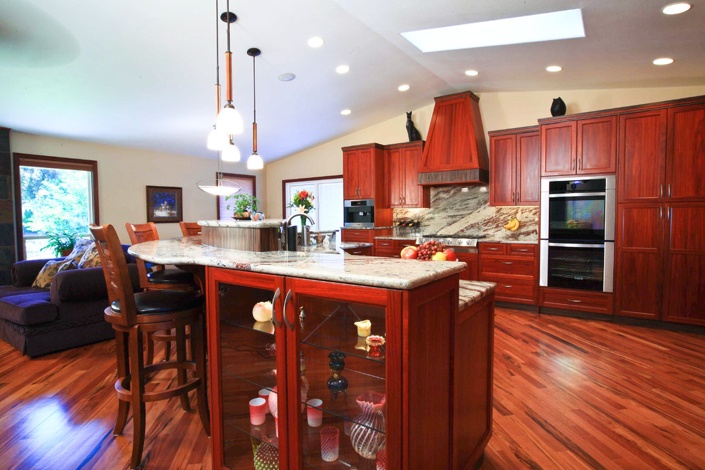 Example of a mid-sized transitional kitchen design in Seattle