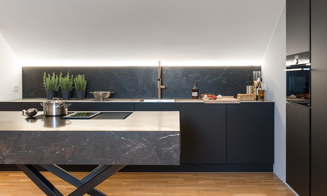 Schwarze Küche - München - von BEER GmbH Küchen | Houzz