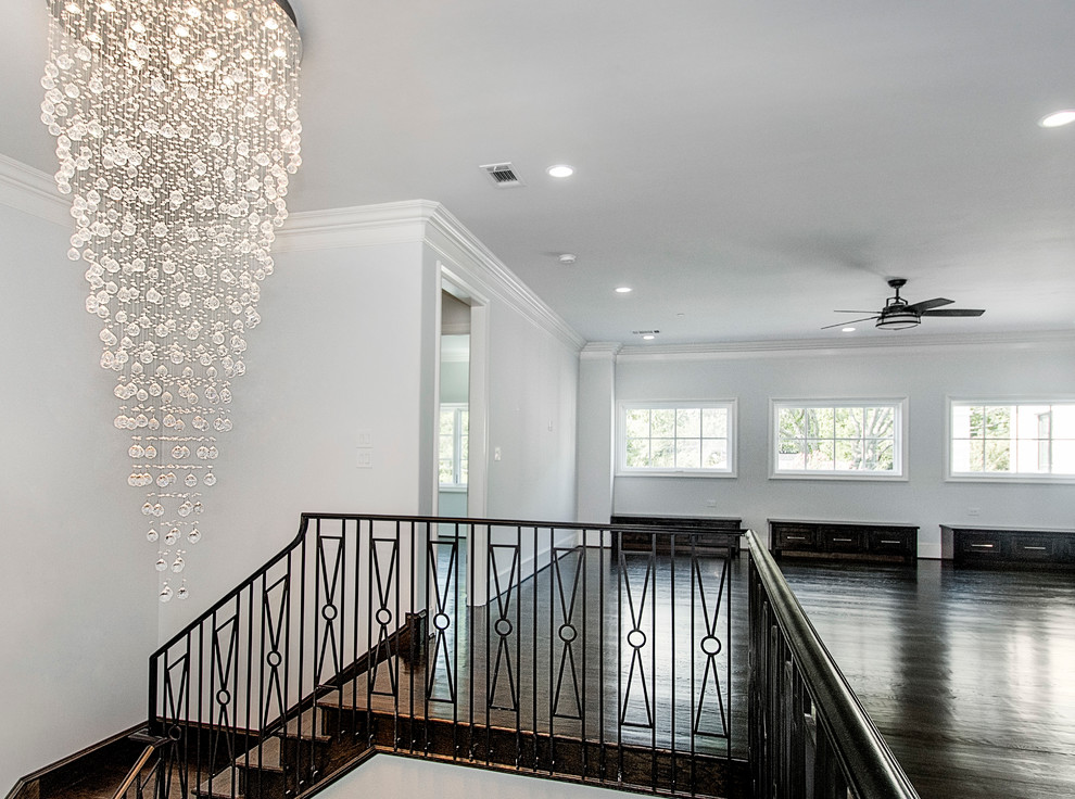 Inspiration for a transitional entryway remodel in Dallas