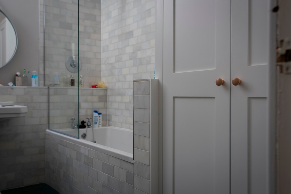 Small contemporary 3/4 bathroom in Wiltshire with gray tile and ceramic tile.