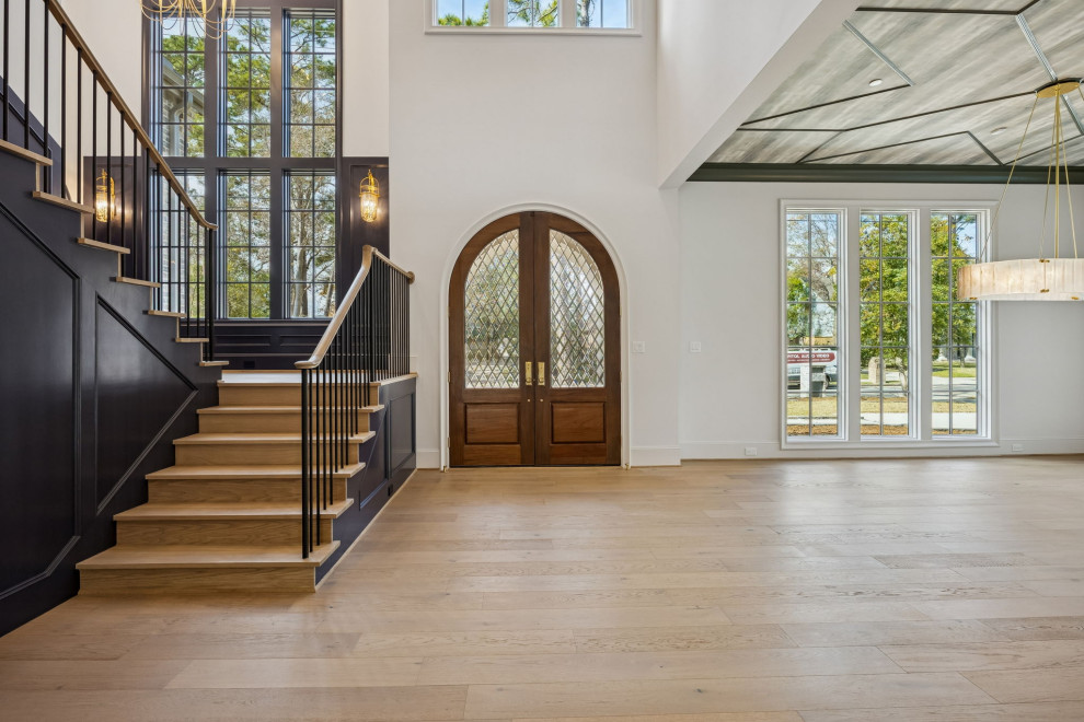 Transitional entryway photo in Houston