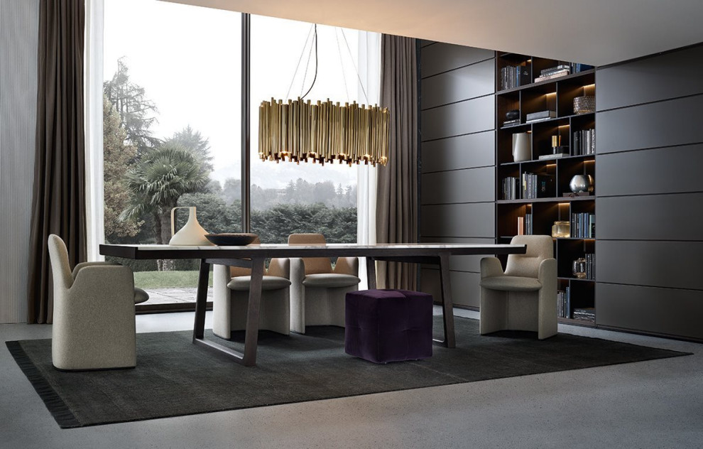 Стильный дизайн: столовая в современном стиле с с кухонным уголком, бежевыми стенами и ковровым покрытием - последний тренд