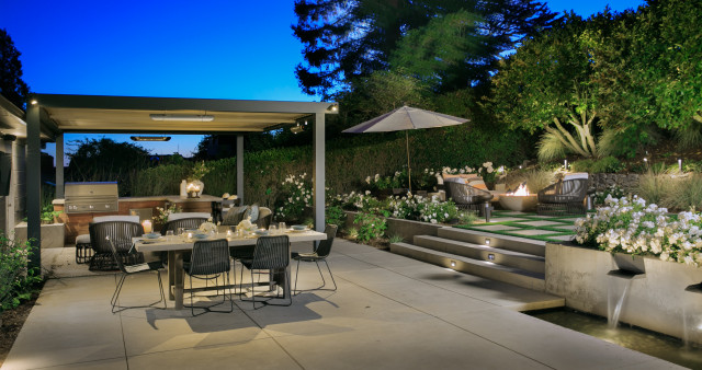 Thackeray contemporary-patio