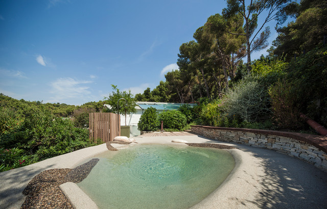 Pinamare contemporaneo-piscina