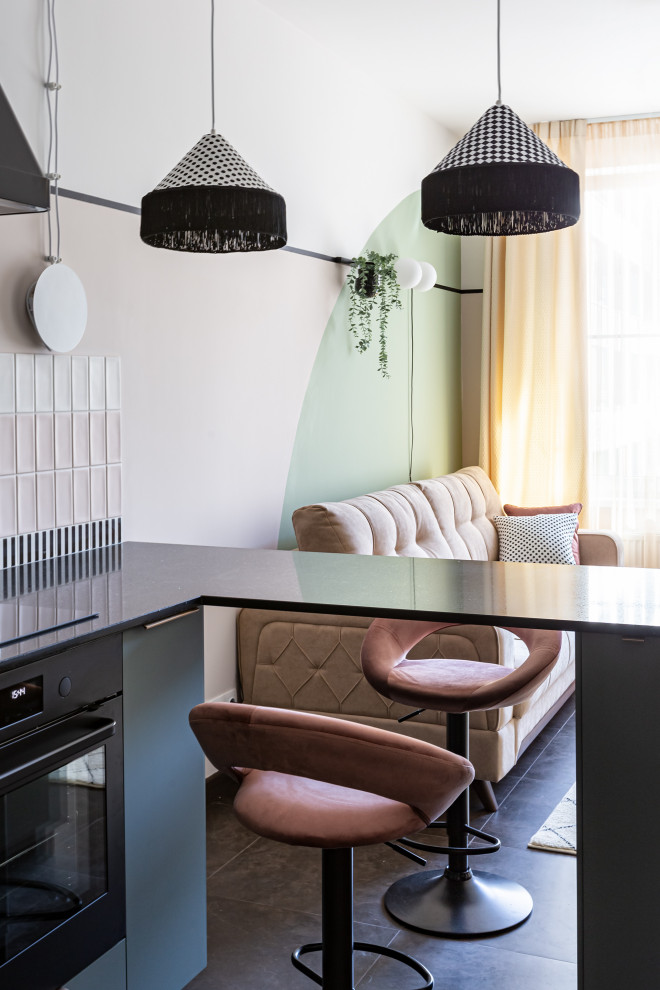 Цвет и геометрия в квартире для юной девушки