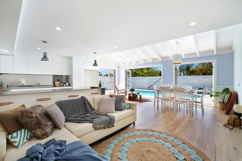 Beach style kitchen in Sydney.