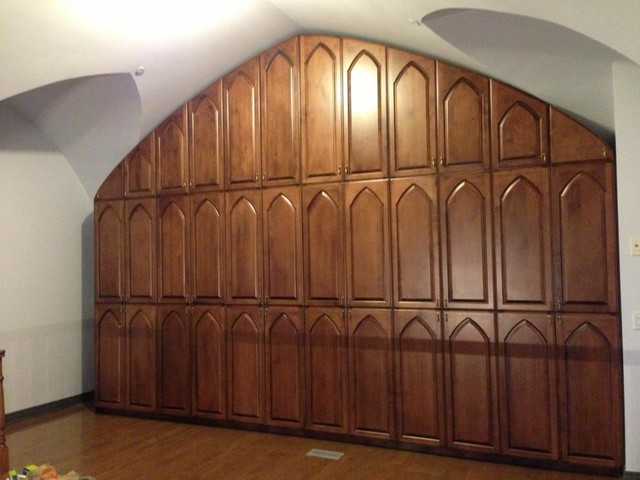 Cathedral Armoire Closet Traditional Bedroom Montreal