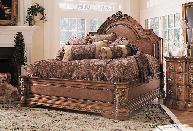 Luxury Bedroom - Traditional - Bedroom - Other - by Moshir ...