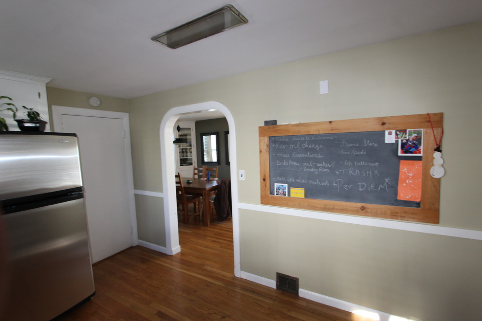 Uncomplicated Kitchen Design- Project 4031