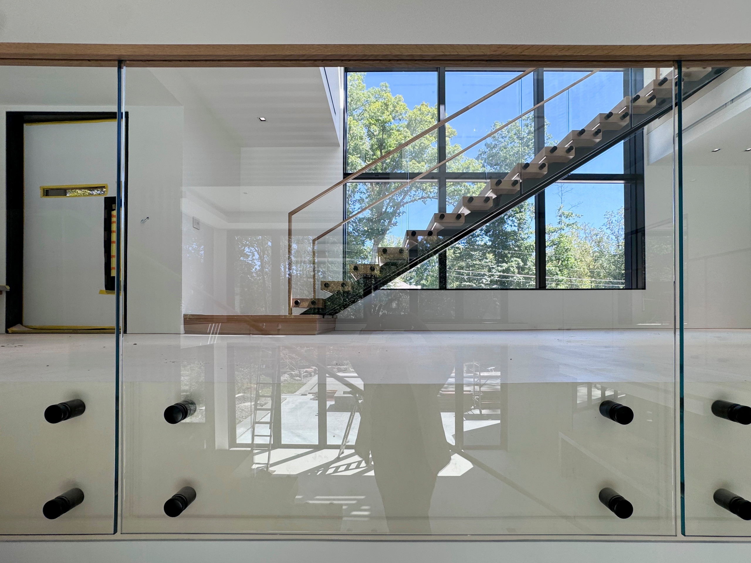 126_Visually Open and Light Contemporary Staircase, Mclean, VA 22102
