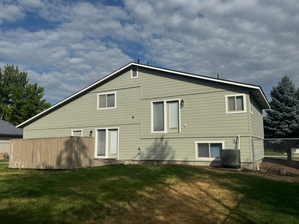 Siding, Paint & Deck