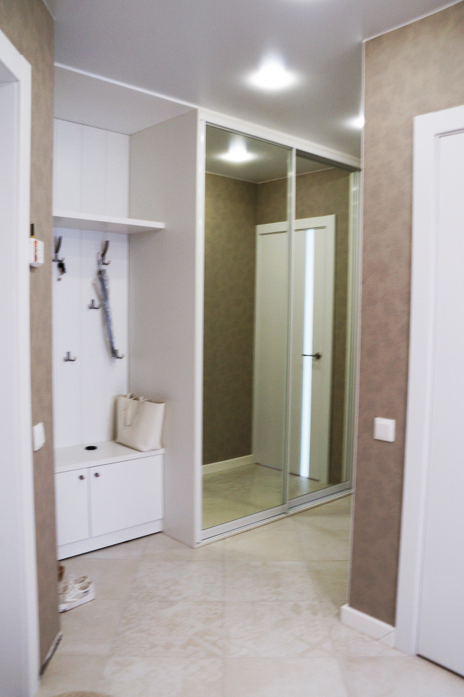 Небольшая квартира 54 м2 для дамы элегантного возраста.