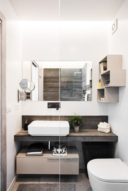 Bagno in camera modern-bathroom