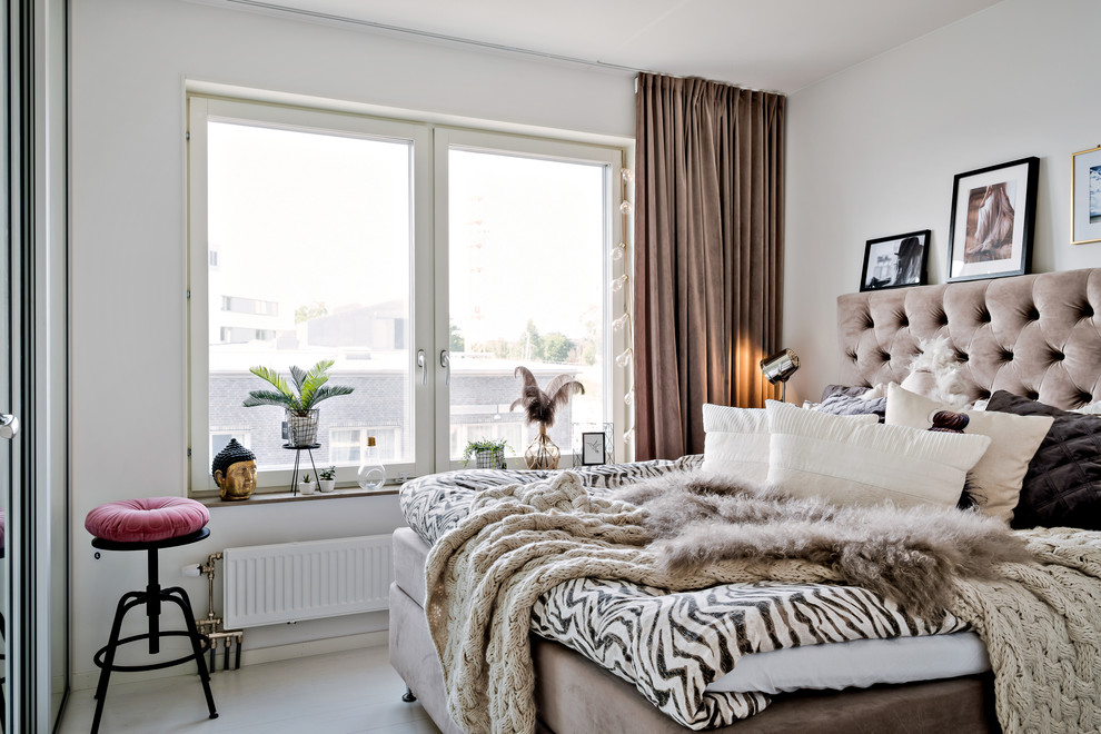 Transitional bedroom in Gothenburg.