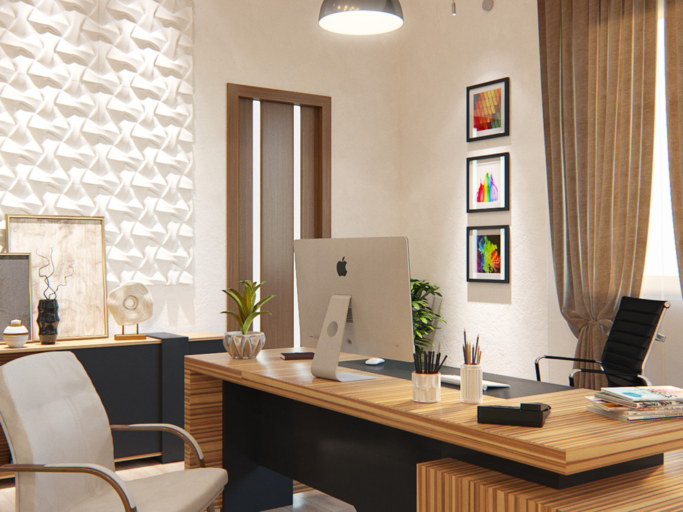 Кабинет с балконом