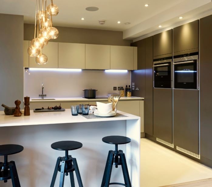 Design ideas for a contemporary kitchen in Surrey.