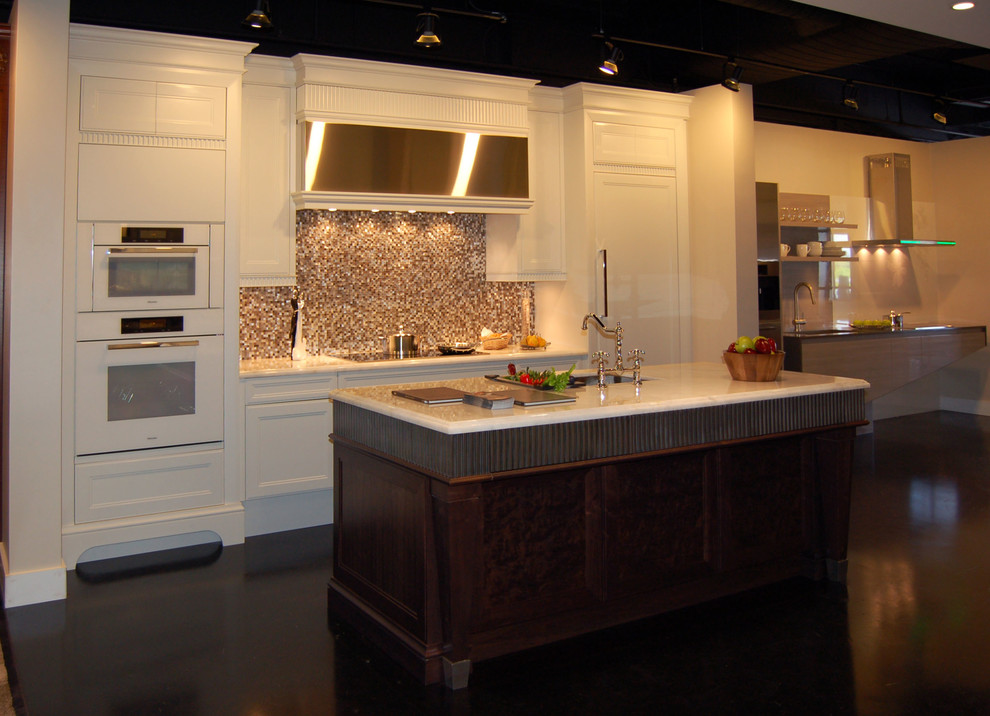 Example of a transitional kitchen design in Miami