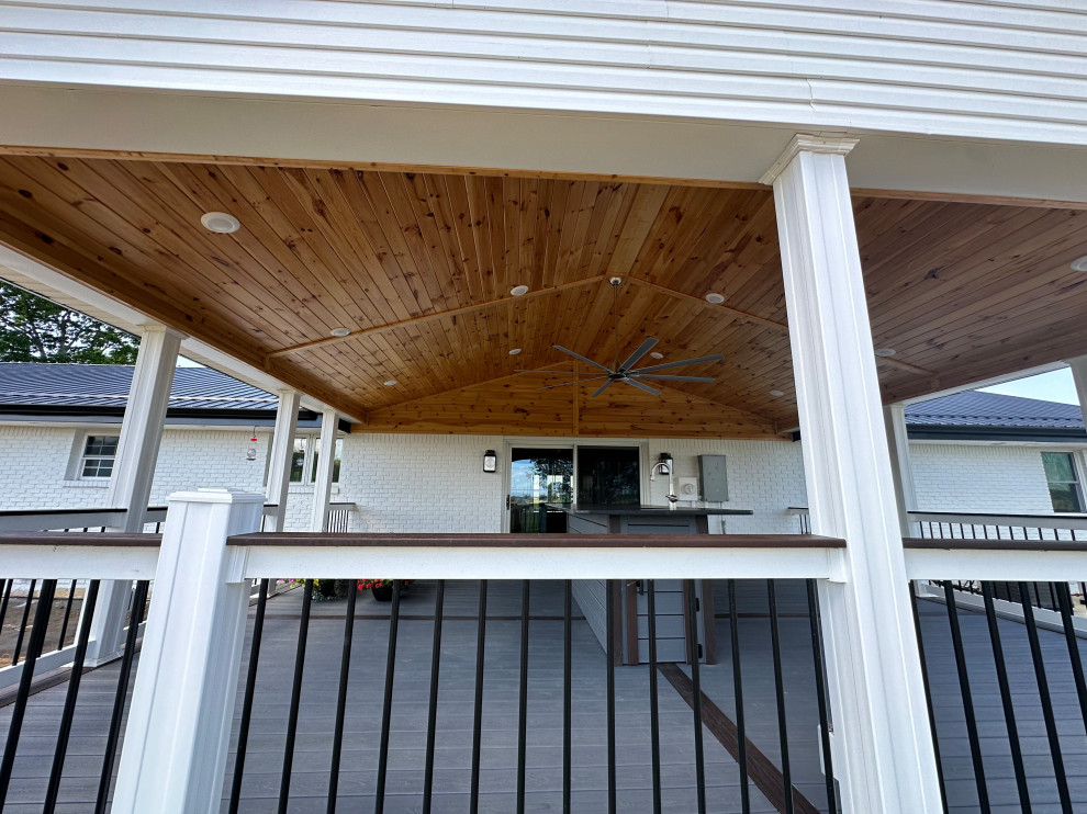 Rear Covered Deck