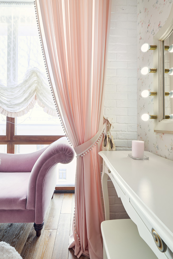 Смольный парк