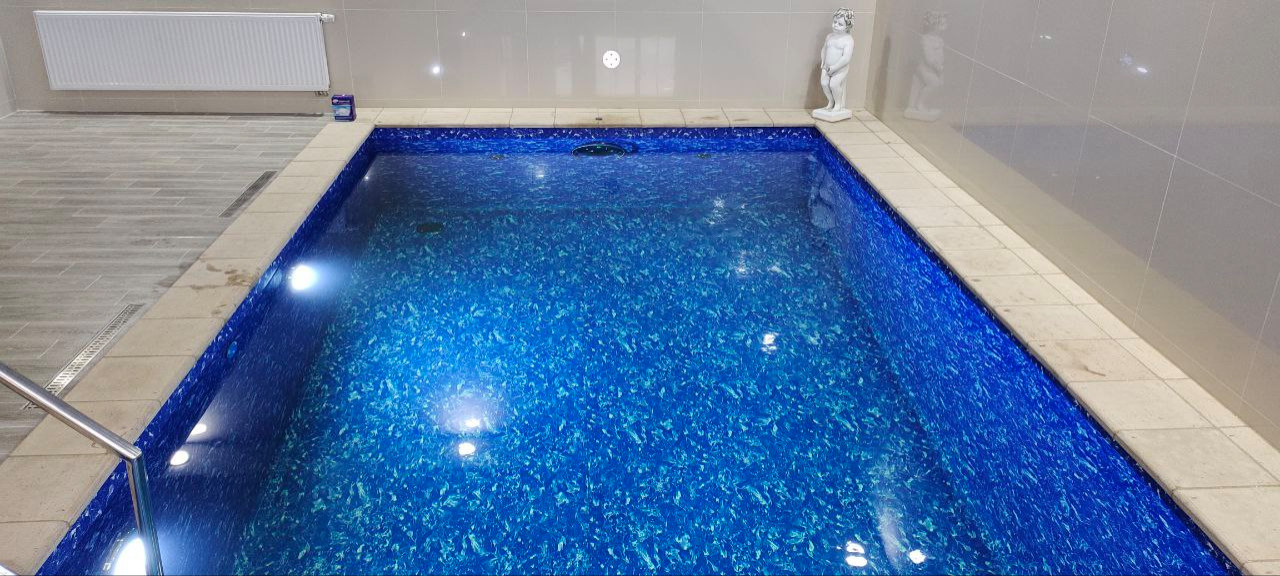 Бетонный бассейн. Облицовка бассейна пленкой ПВХ