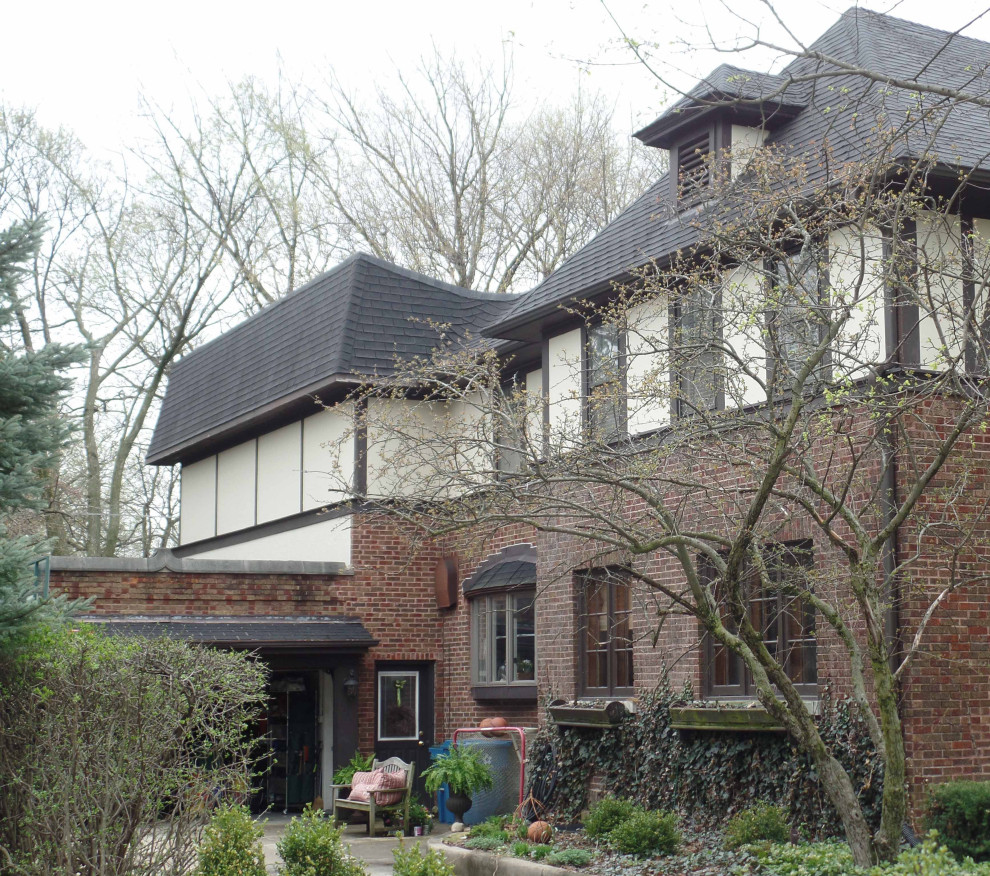 Timeless Tudor Reconstruction - BEFORE