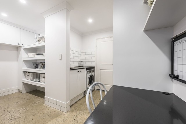 Kemmish Crescent moderno-lavanderia