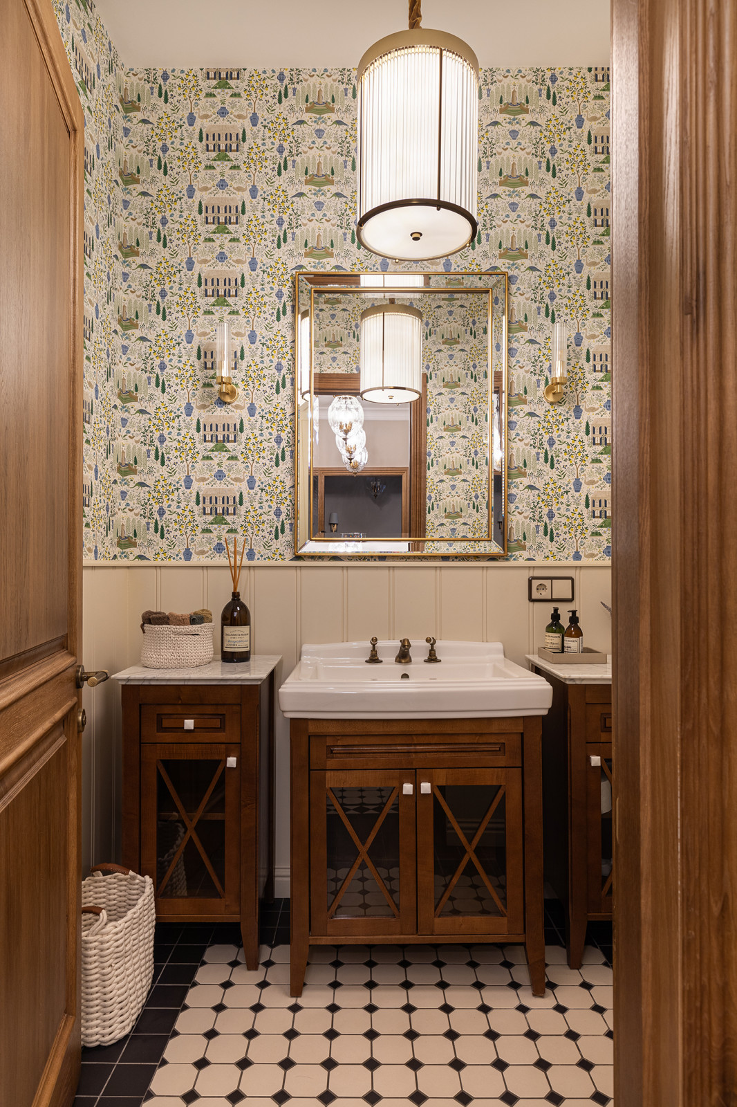 Проект: НИВА — Дом, наполненный историей