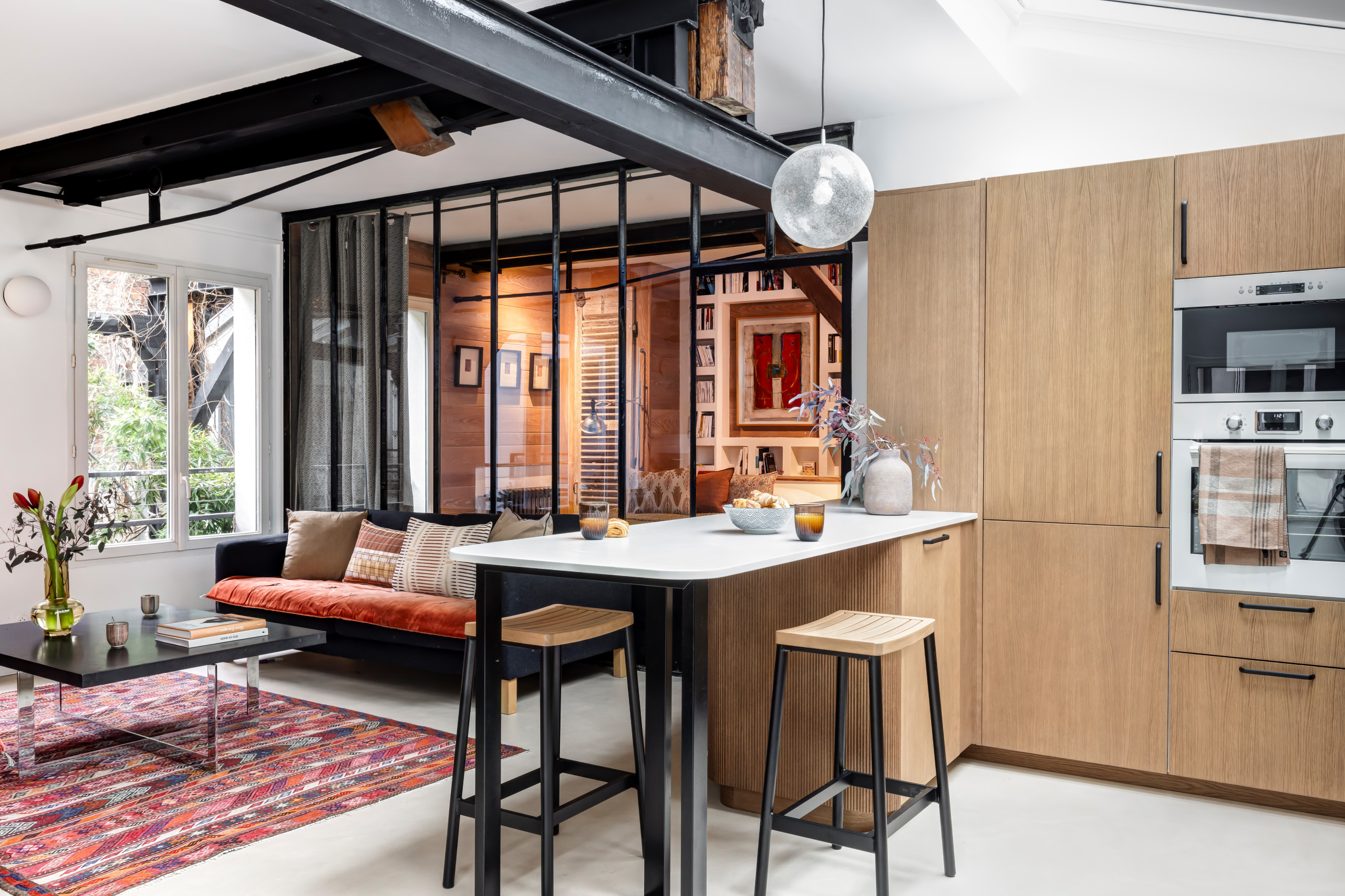 Une ancienne laverie industrielle réinventée - 92m2 à Belleville