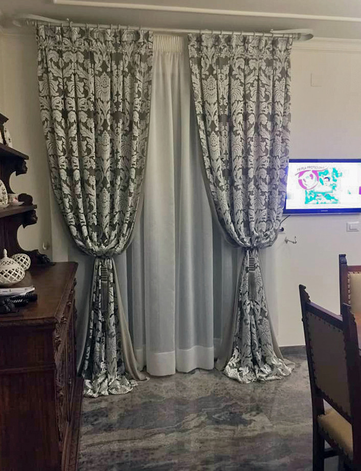 Карнизы для штор из Европы от Mercury forge