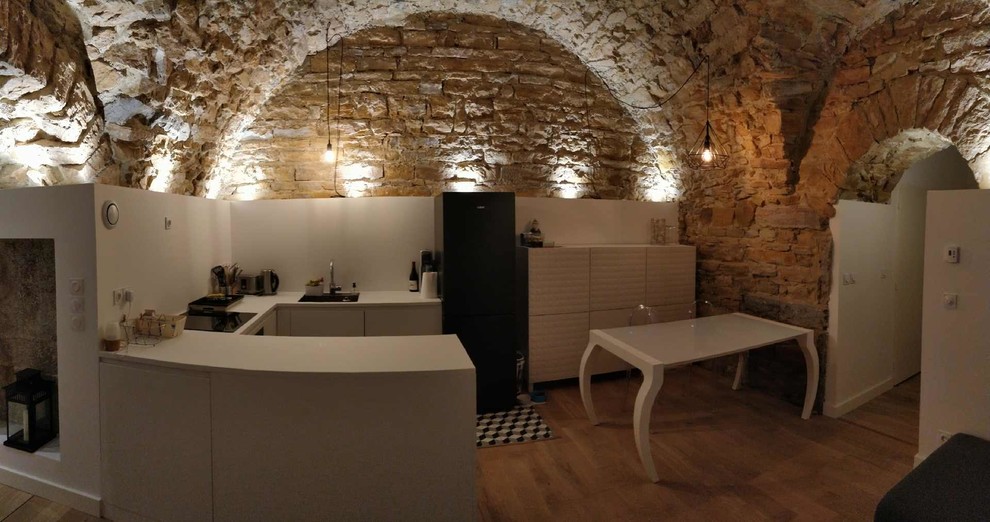 Anciennes écuries transformées en habitation