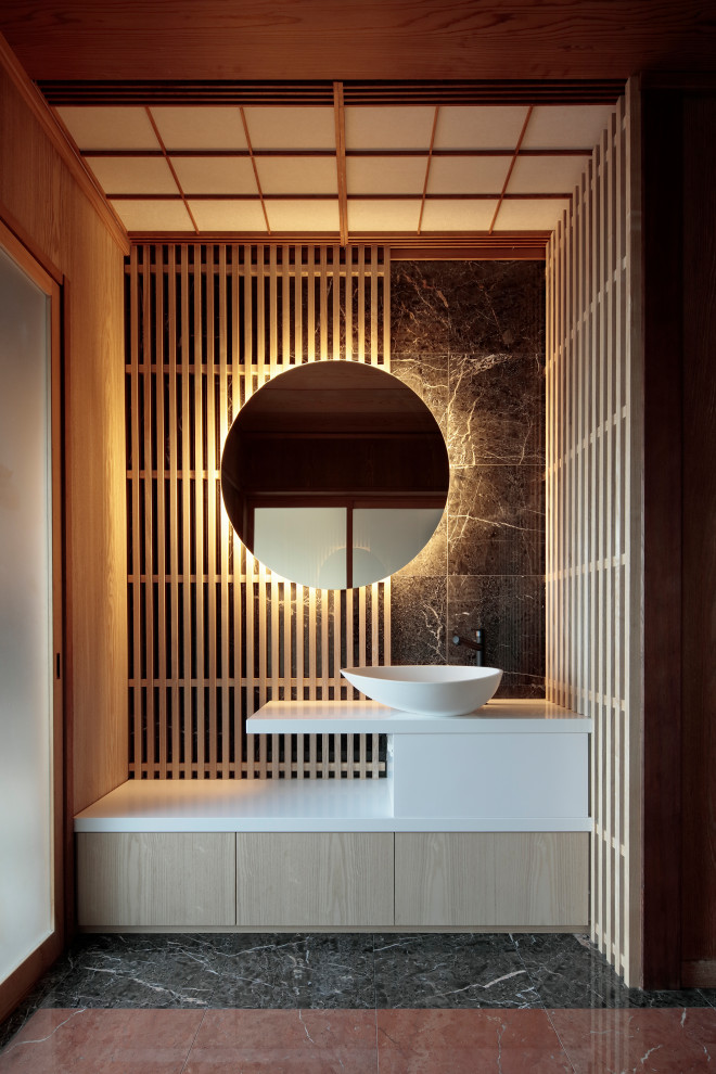 Inspiration for a modern cloakroom.