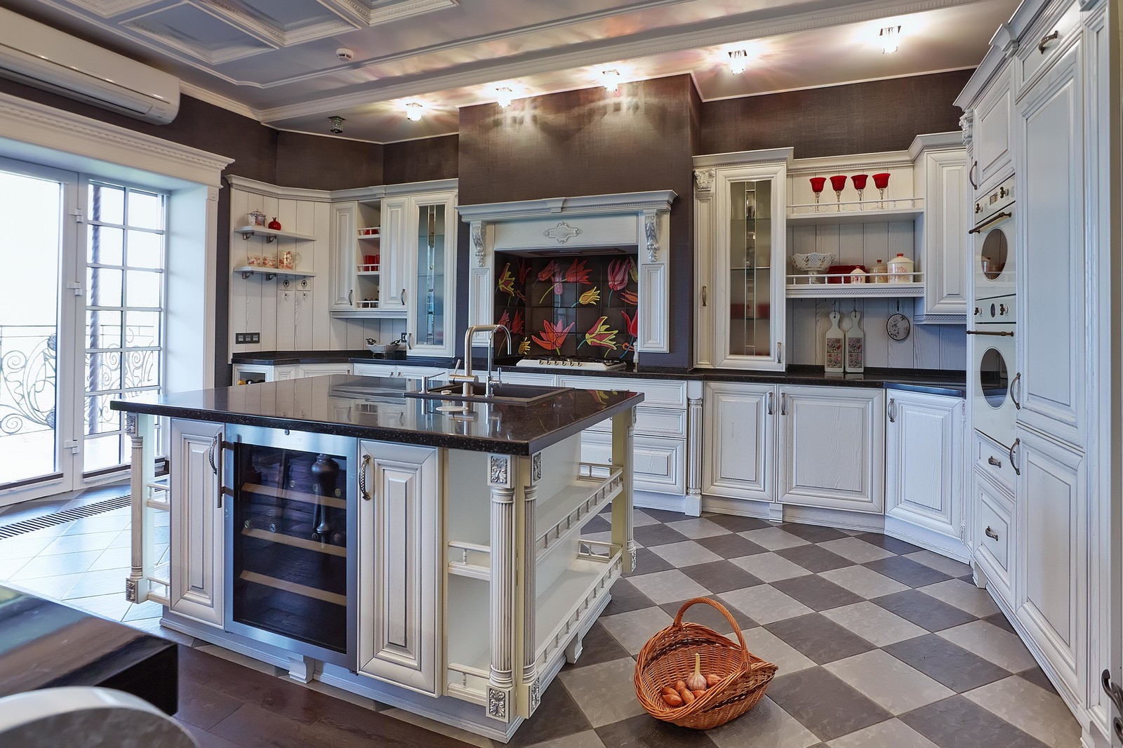 Дом на Соленом озере